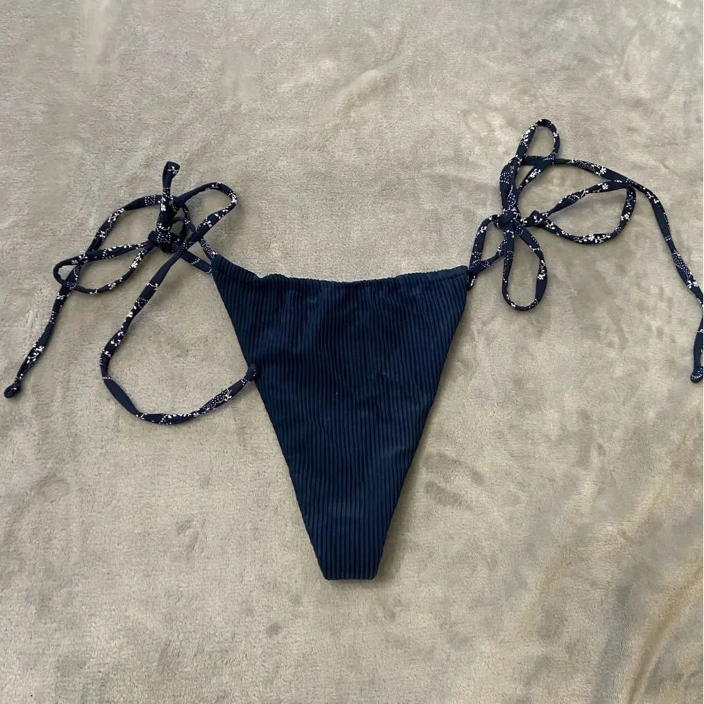New! Frankie’s Bikini’s Tia ribbed thong string bikini bottom 24423